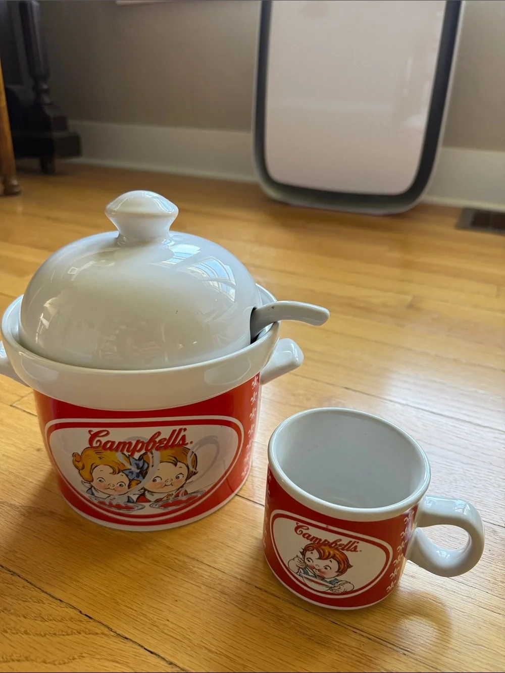2004 Campbell's Red Ceramic Soup Set with Lid, Spoon and Two Mugs